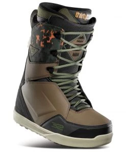 Equipment ThirtyTwo Men's Lashed Bradshaw Snowboard Boot 2021