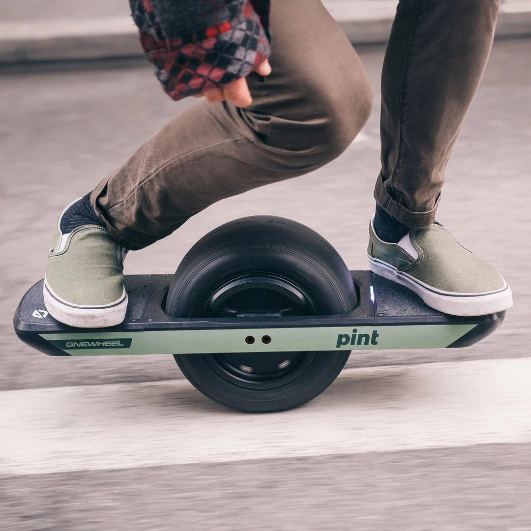 ONEWHEEL PINT Equipment 6 ONEWHEEL PINT Equipment